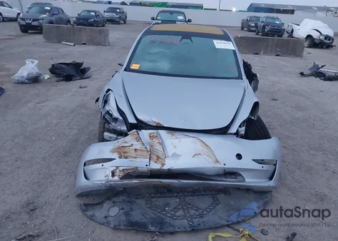 2018 Tesla Model 3 Long Range/Performance from USA, damaged, VIN 5YJ3E1EBXJF089934